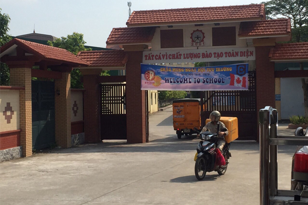 (Hình 5: Cổng trường Cao đẳng Bách Nghệ Hải Phòng)
